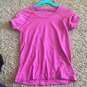 lululemon size 4 racer length sonic pink swiftly tech